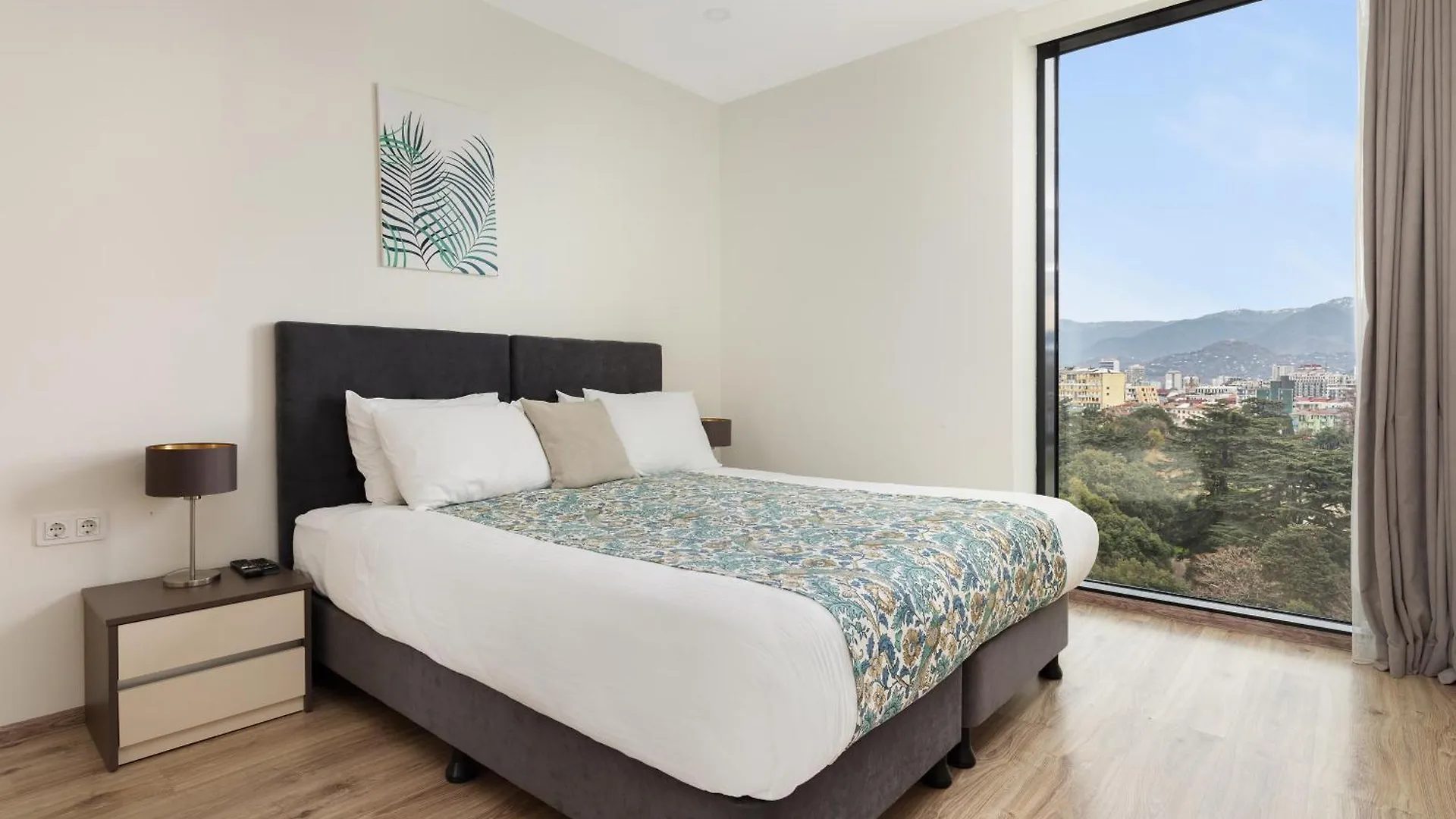 באטומי Bellevue Residence Suites