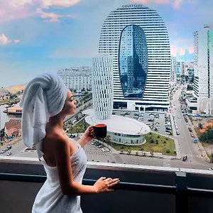 Apart Otel Sea View In, Batum
