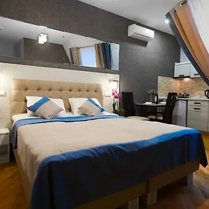 https://antares-apart-hotel.hotelslviv.net