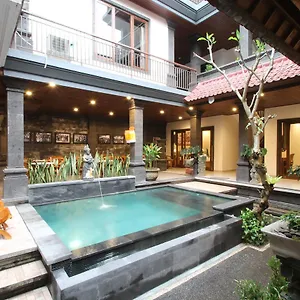 yunis-house.ubudhotelsnow.com/