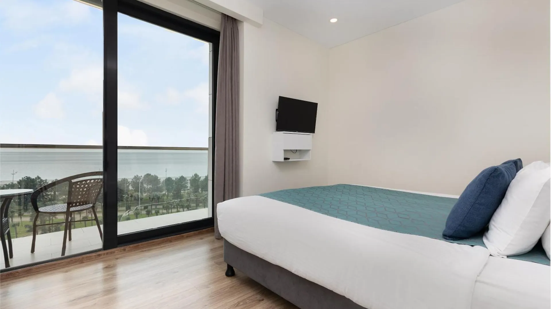 Bellevue Residence Suites Batumi Aparthotel